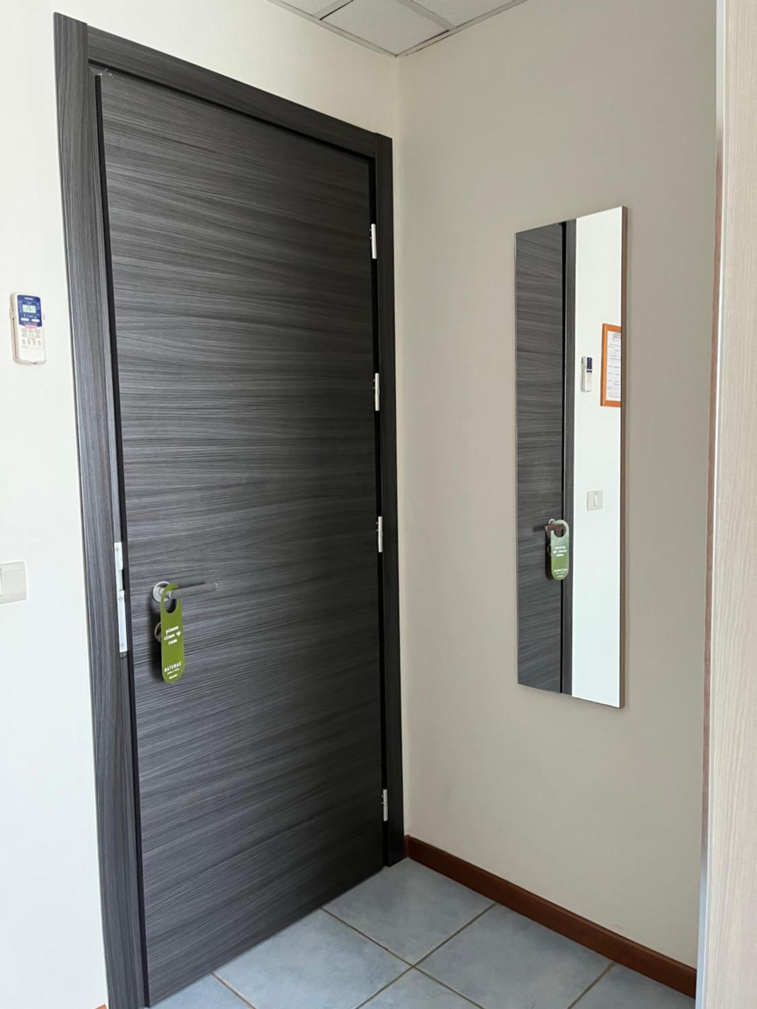 Astoria Hotel Pesaro Exterior photo