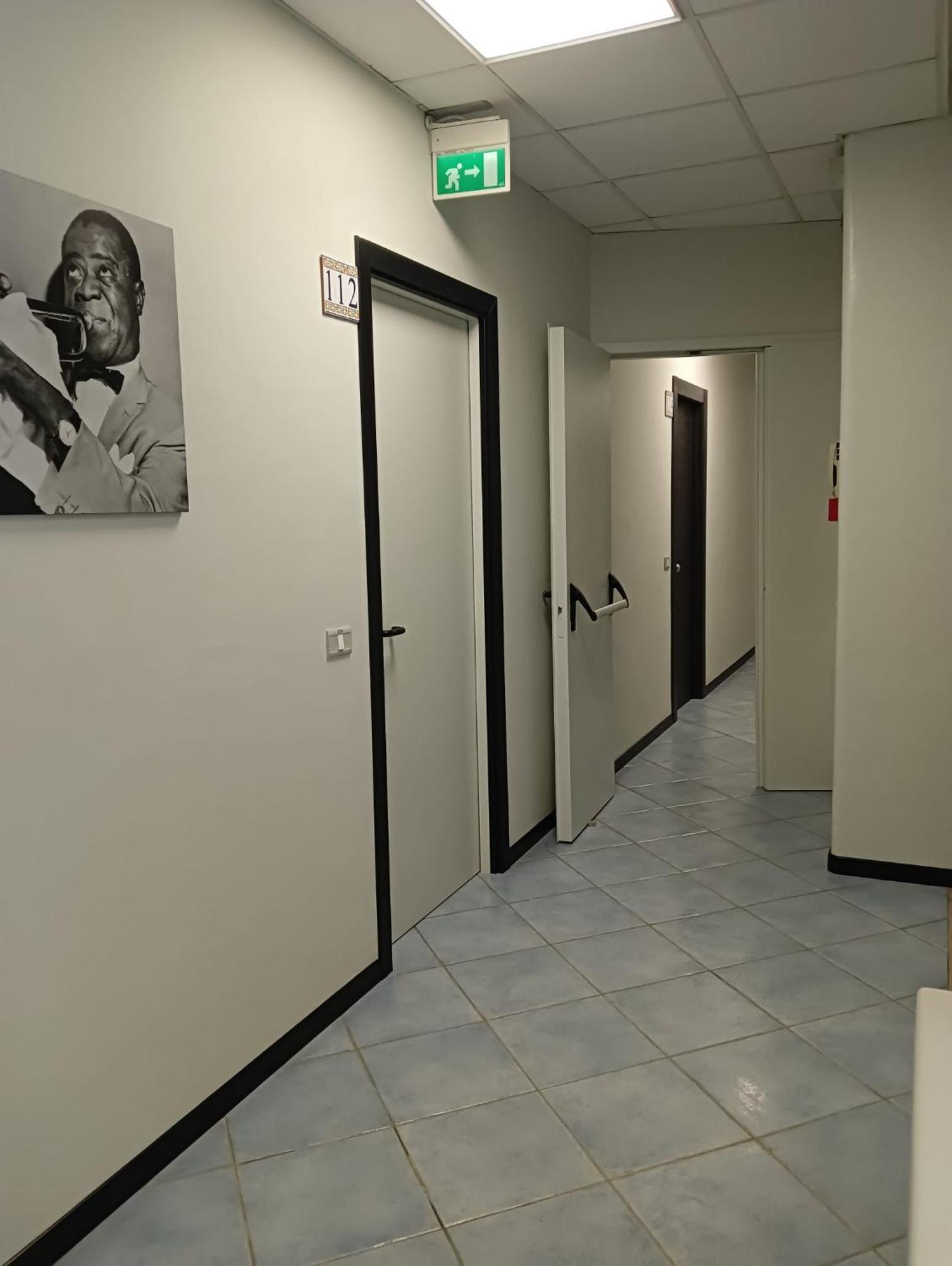 Astoria Hotel Pesaro Exterior photo